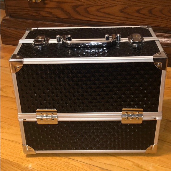 Caboodles Other - Caboodles Makeup Case